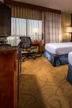 Hotel DoubleTree by Hilton Carson photo 2