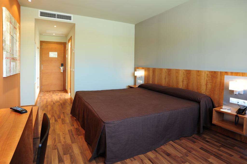 Hotel AS Hoteles Torrent photo 1