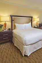 Hotel Hilton Raleigh North Hills photo 1