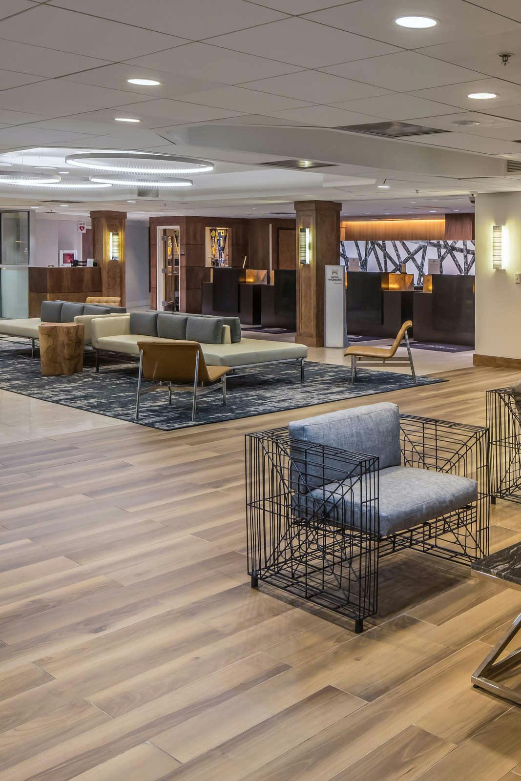 Hotel DoubleTree by Hilton Hotel & Suites Pittsburgh Downtown photo 5