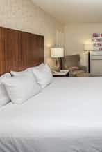 Hotel DoubleTree by Hilton Hotel & Suites Pittsburgh Downtown photo 1