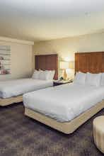 Hotel DoubleTree by Hilton Hotel & Suites Pittsburgh Downtown photo 2