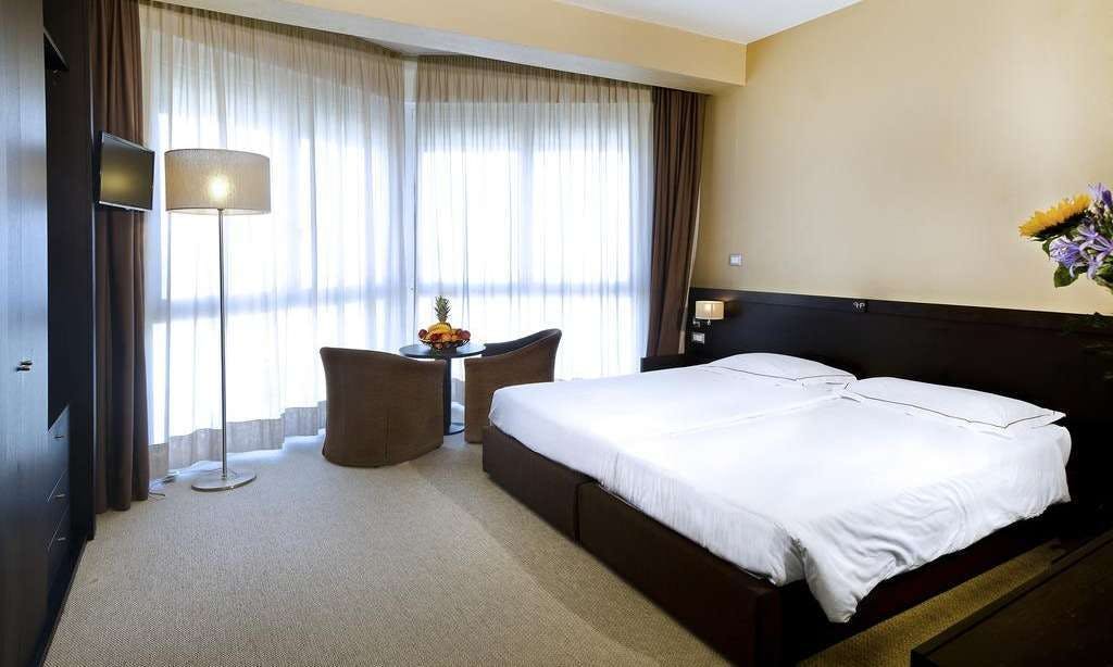 Hotel Marea Petit Palais photo 1