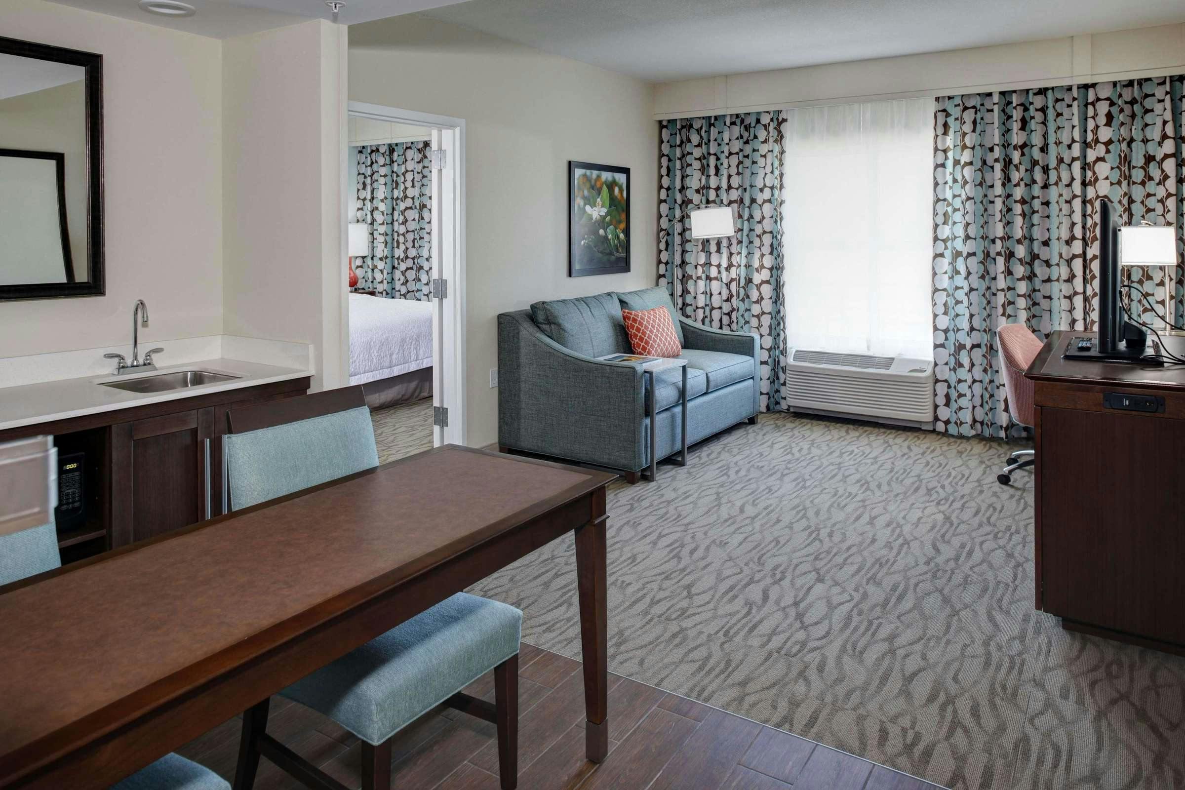 Hotel Hampton Inn & Suites Vero Beach Downtown photo 5