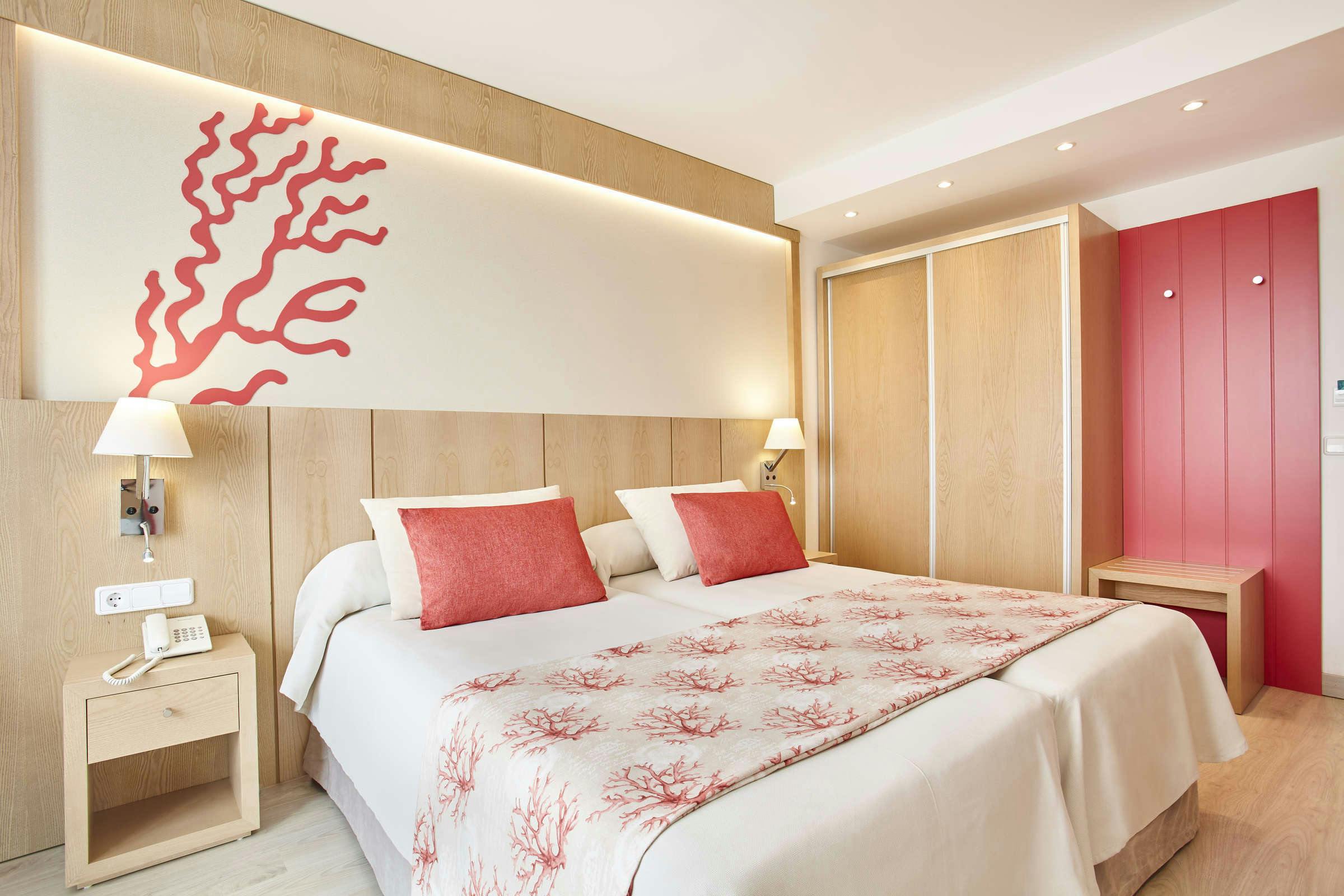 Hotel Universal Hotel Perla photo 4