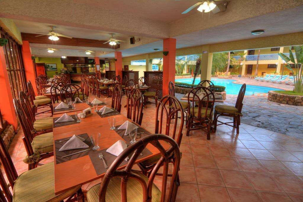 Hotel Acuarium Suite Resort photo 3