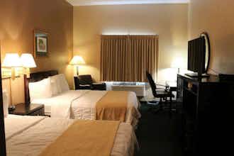 Hotel FAIRBRIDGE INN SUITES LEAVENWORTH photo 3
