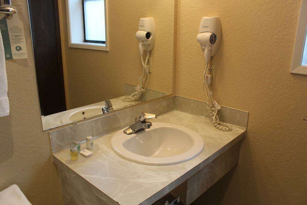 Hotel FairBridge Inn & Suites Leavenworth photo 4