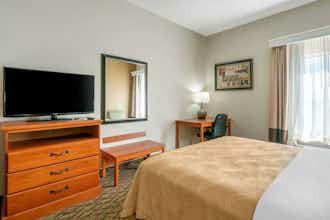 Hotel Quality Inn & Suites Jefferson City photo 2
