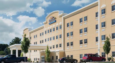 Last Minute Hotel Deals In Erie Hoteltonight