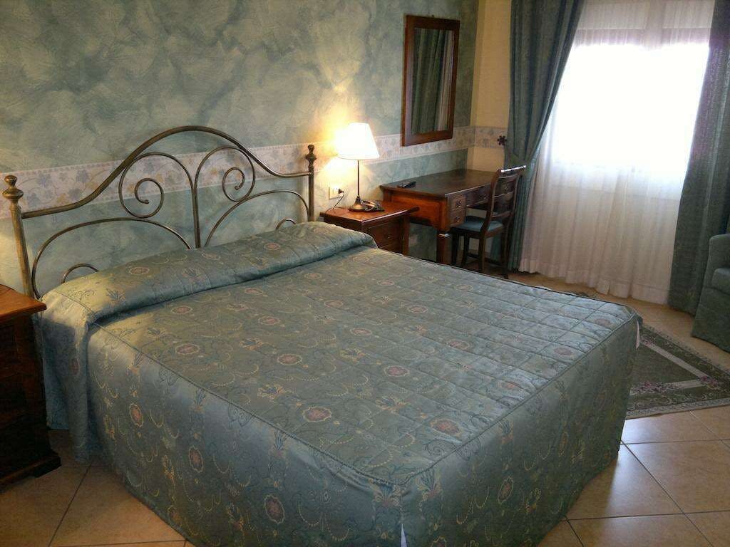 Hotel Villa Ambrosina photo 2