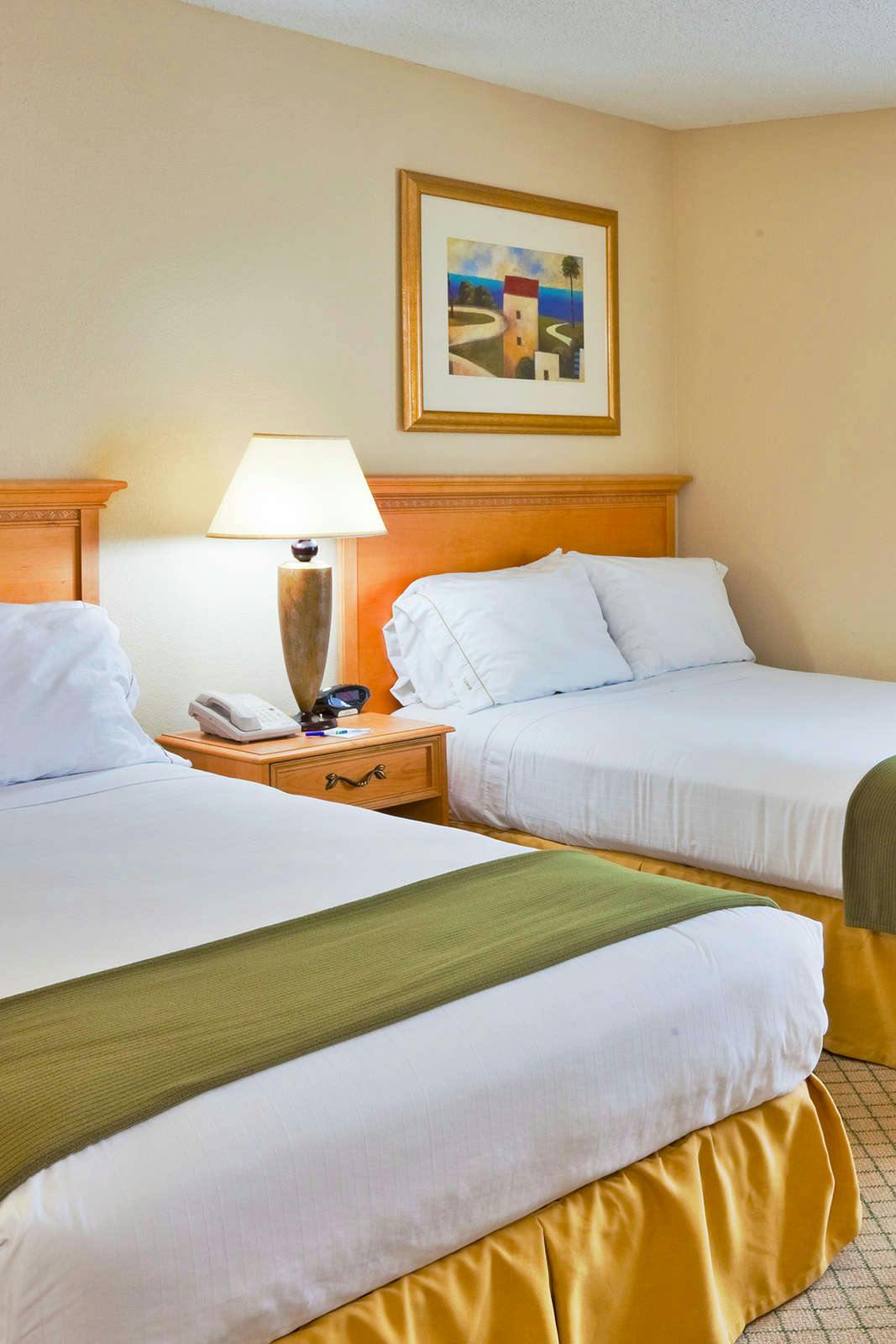 Hotel Holiday Inn Express Hotel & Suites Orlando photo 4