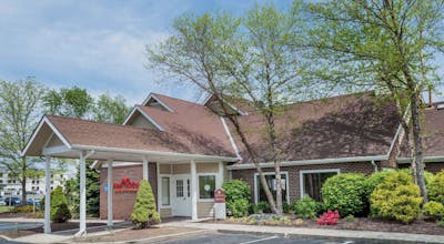 Last Minute Hotel Deals In Fishkill Hoteltonight