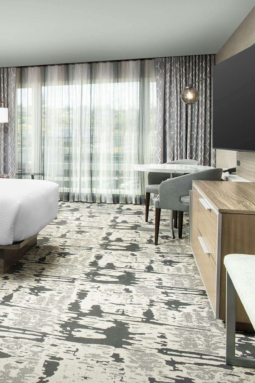 Hotel Silver Cloud Hotel Tacoma at Point Ruston Waterfront photo 3