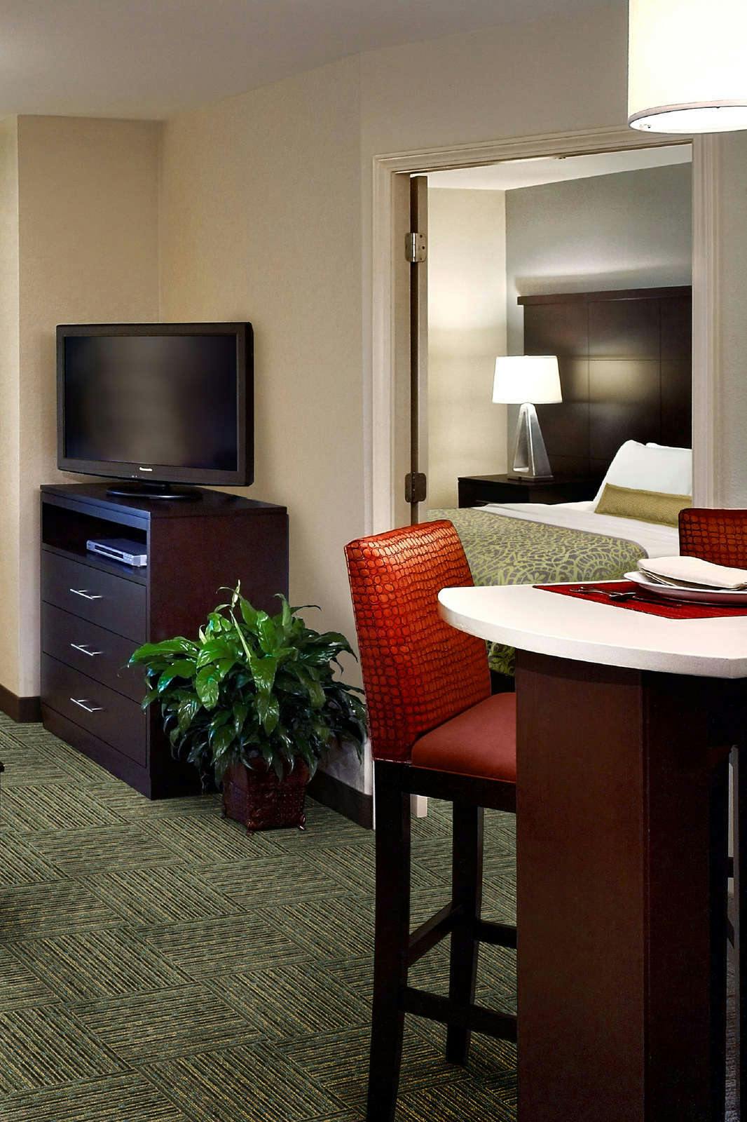 Hotel Staybridge Suites Lake Jackson photo 5