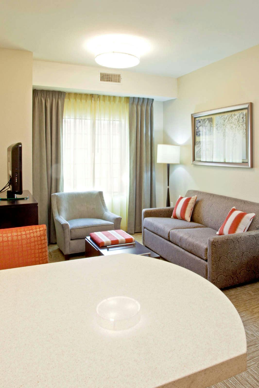 Hotel Staybridge Suites Lake Jackson photo 4