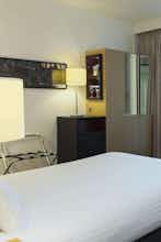 Hotel Doubletree By Hilton Amsterdam Centraal Station photo 4