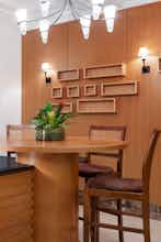 Hotel Executive Hotel Vintage Court photo 1