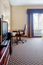 Hotel Holiday Inn Express Hotel & Suites Columbia photo 3