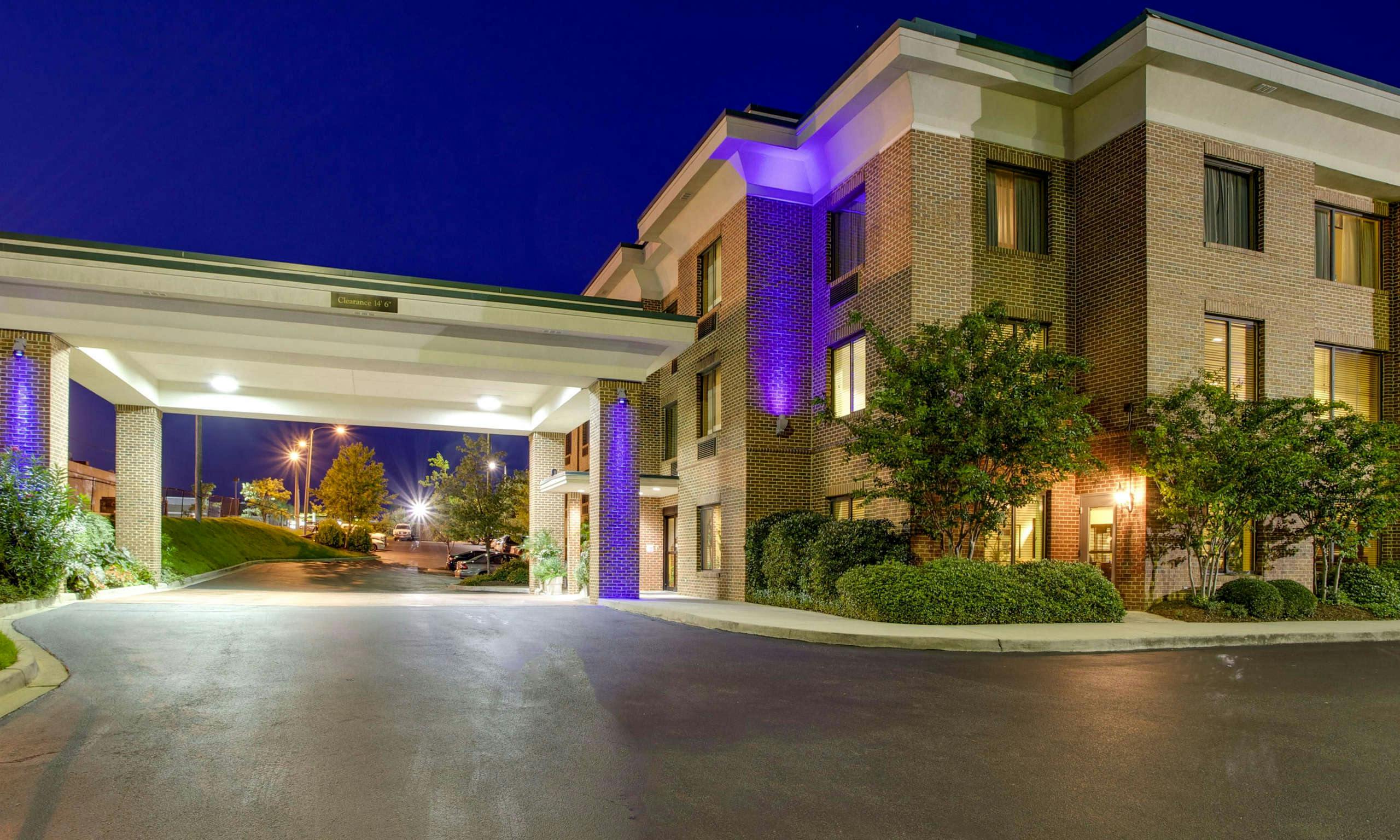Holiday Inn Express Hotel & Suites Columbia