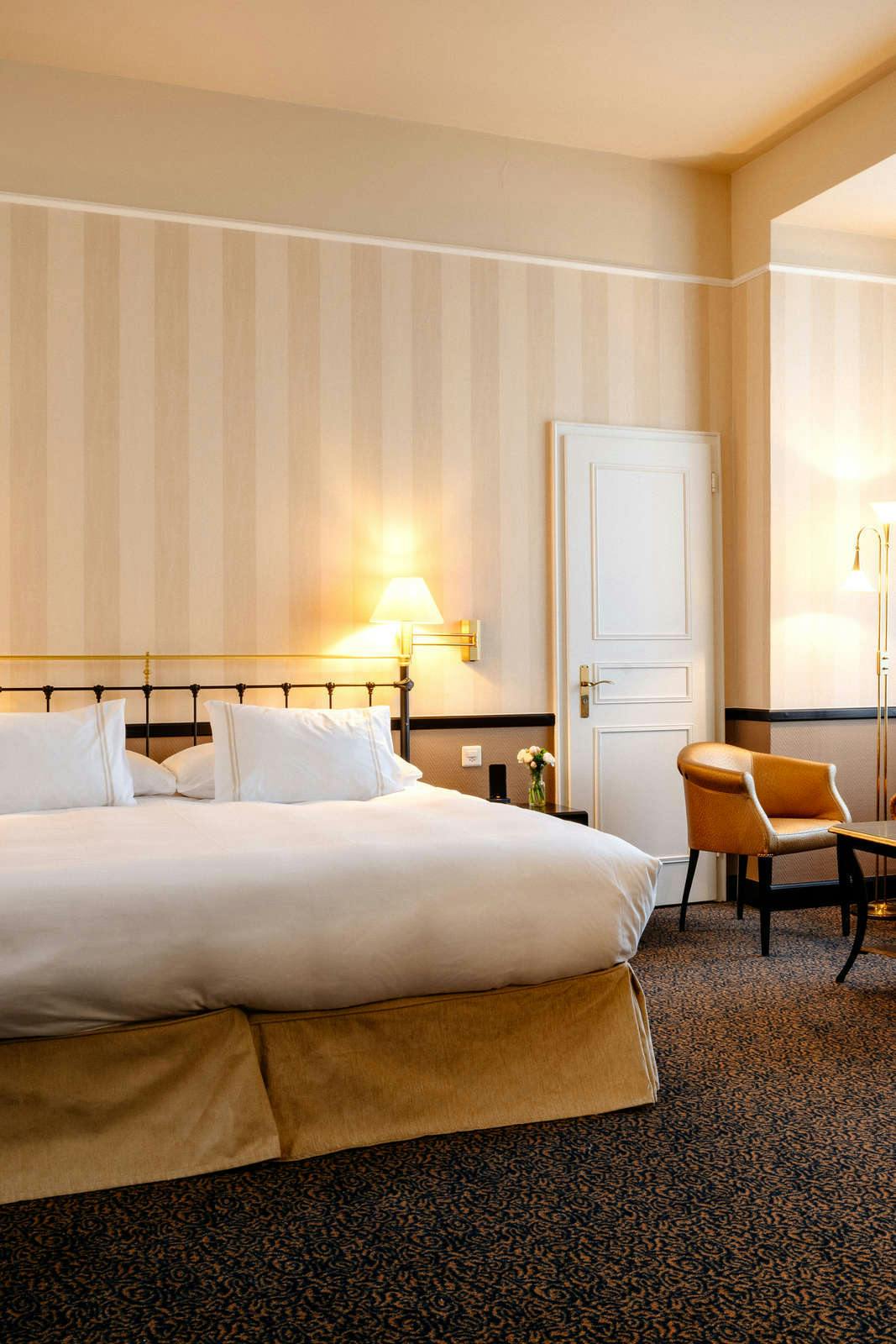 Hotel Small Luxury Hotel Ambassador Zurich photo 1