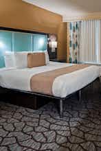 Hotel Best Western Plus Oceanside Palms photo 1