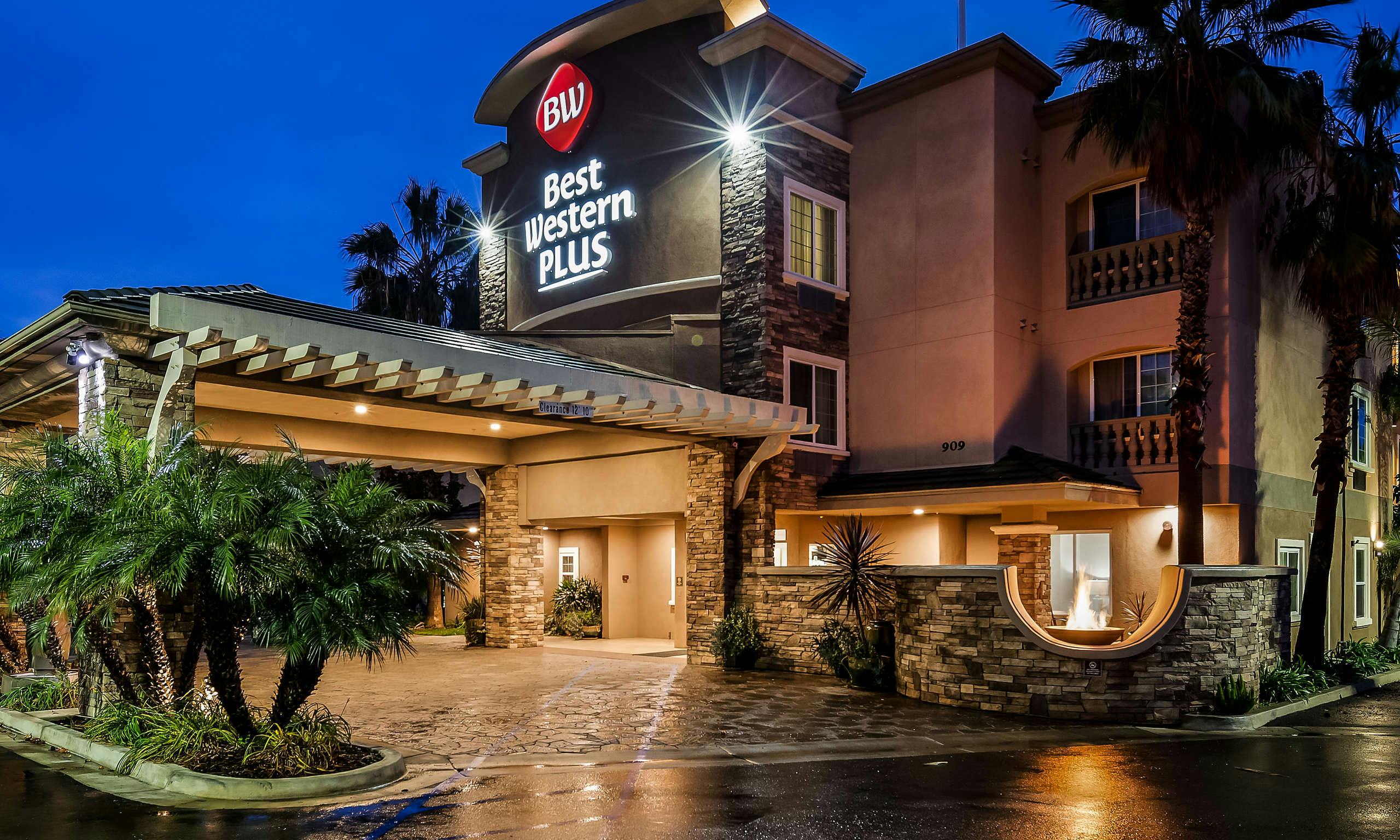 Best Western Plus Oceanside Palms