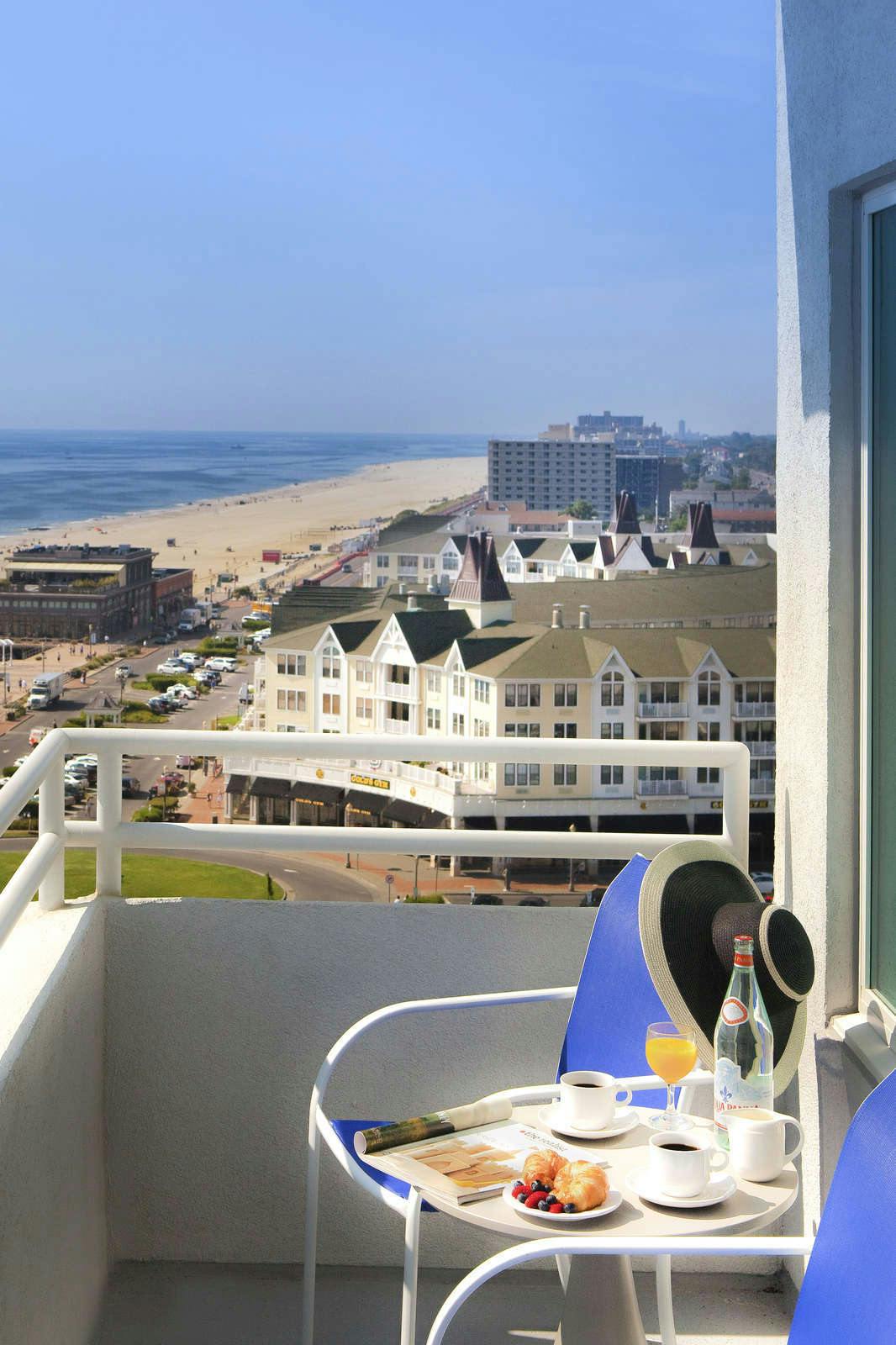 Hotel Ocean Place Resort & Spa - Presidential Suite photo 4