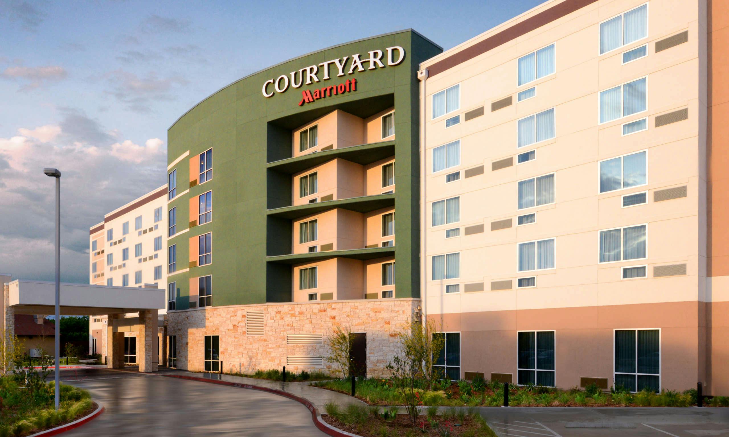 Courtyard by Marriott Dallas Plano/The Colony