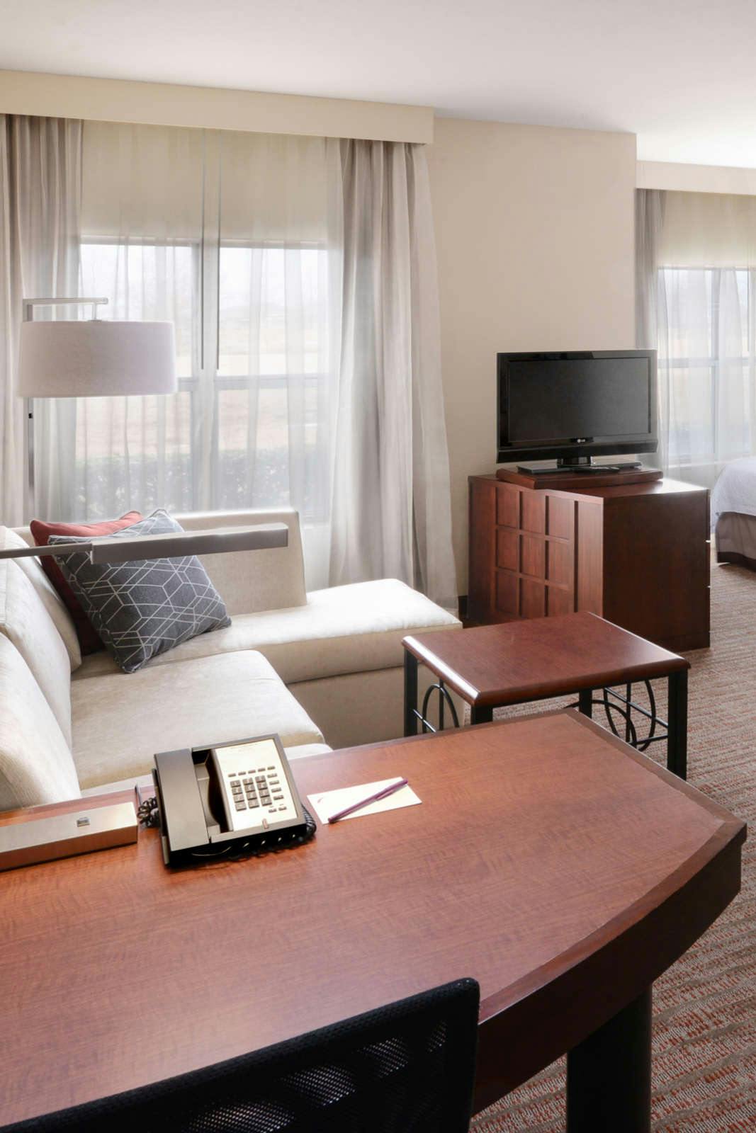 Hotel Residence Inn by Marriott Dallas Plano/The Colony photo 2