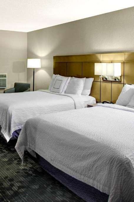 Hotel Courtyard by Marriott Columbus Downtown photo 2
