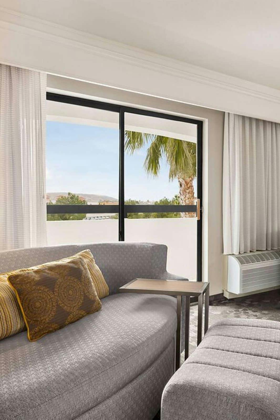 Hotel Courtyard by Marriott Palmdale photo 5