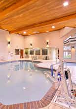 Hotel Kelly Inn & Suites Mitchell South Dakota photo 1