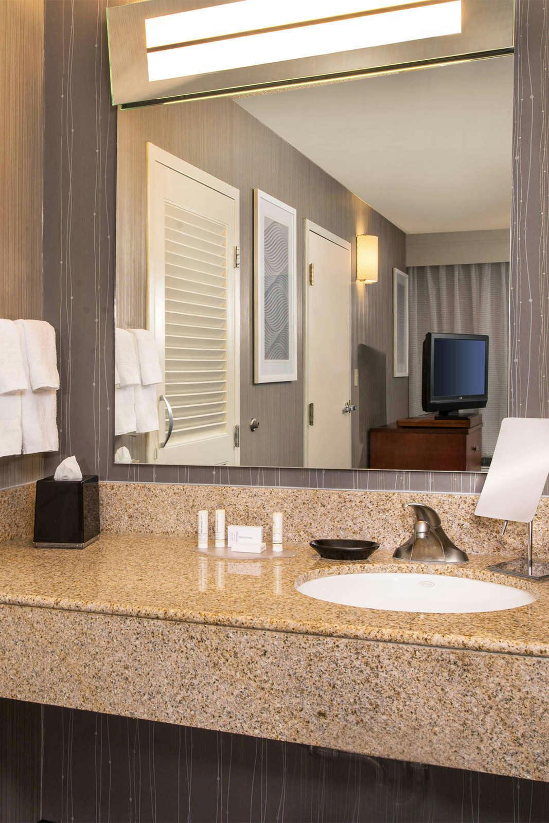 Hotel Sonesta Select Columbia photo 5