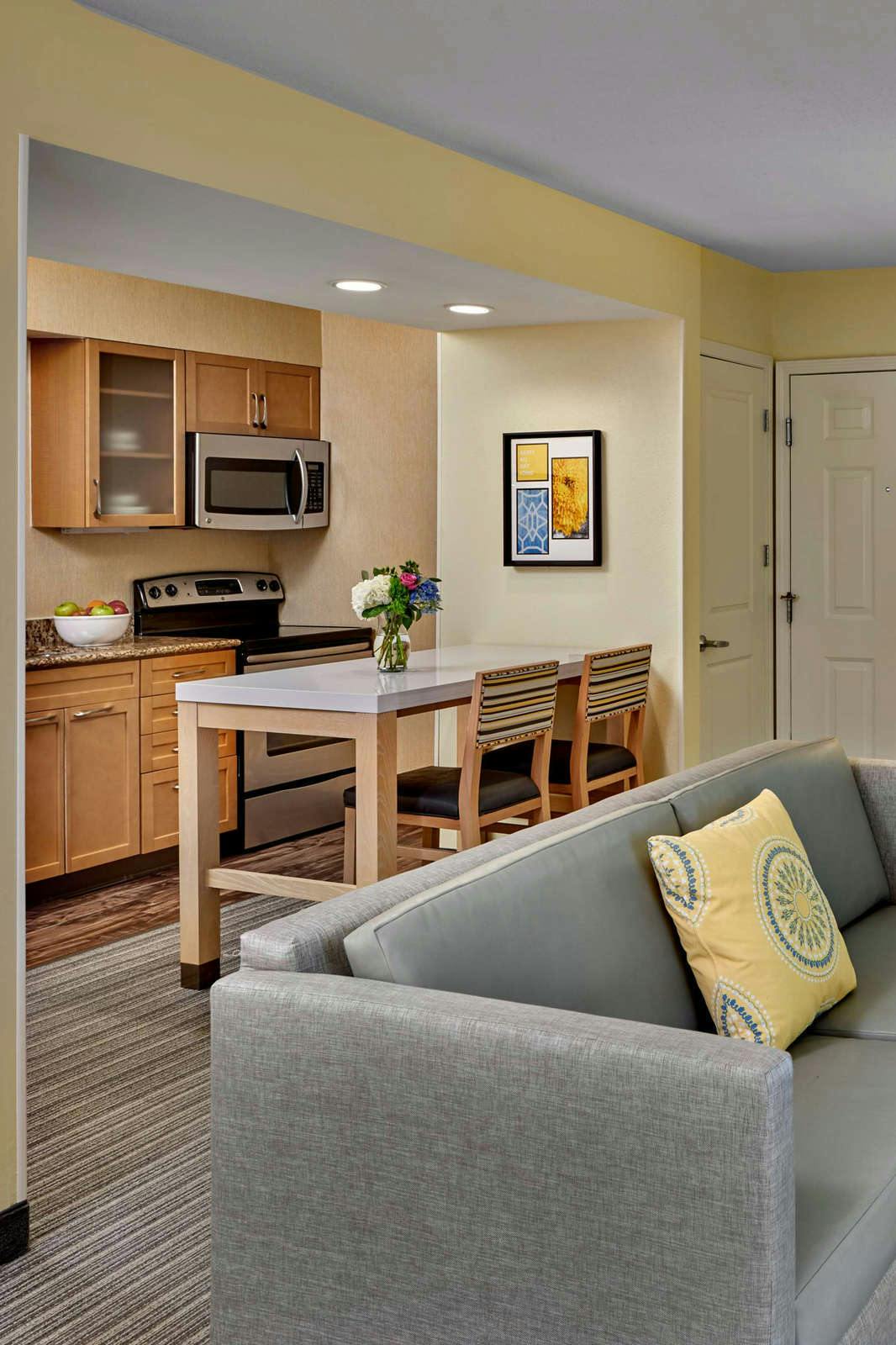 Hotel Sonesta ES Suites Cincinnati - Blue Ash photo 3