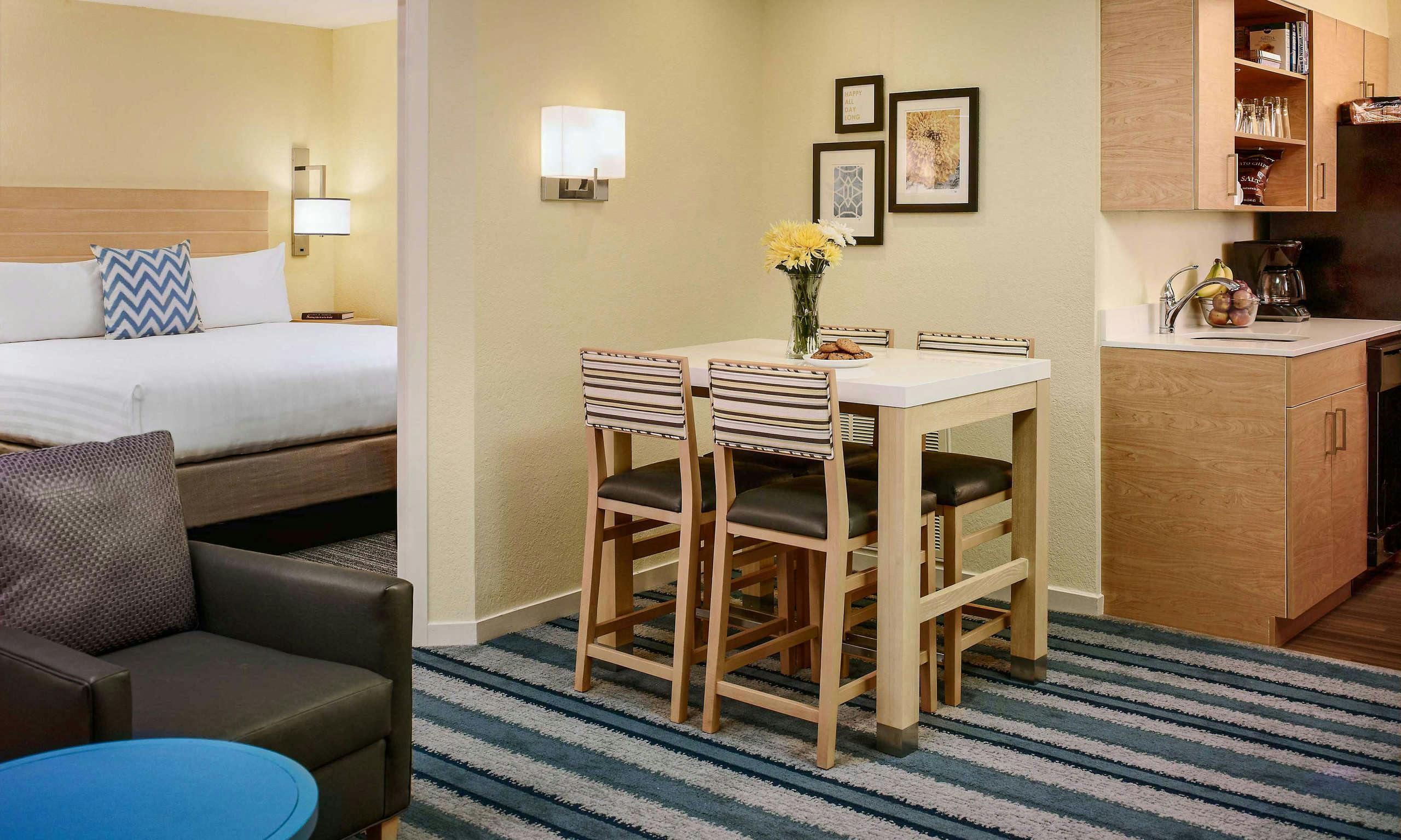 Sonesta ES Suites Somerset