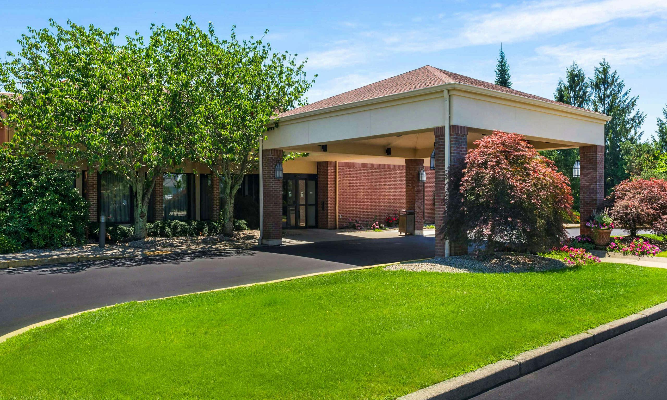 Sonesta Select Newport Middletown