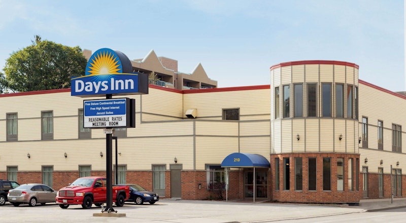 Last Minute Hotel Deals In Hamilton Hoteltonight