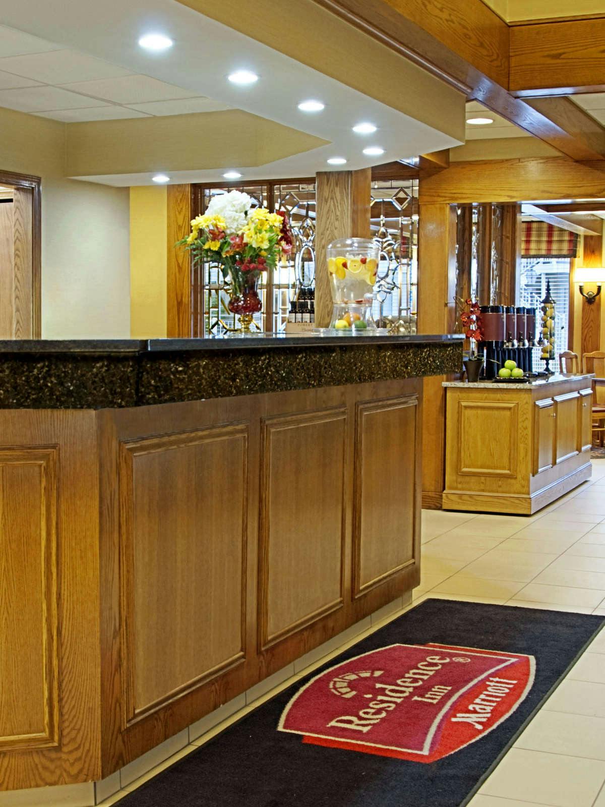 Hotel Sonesta ES Suites Cleveland Airport photo 4