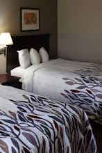 Hotel Red Roof Inn & Suites Midland photo 4