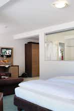 Hotel Aktiv Hotel Böld & Restaurant Uhrmacher photo 2