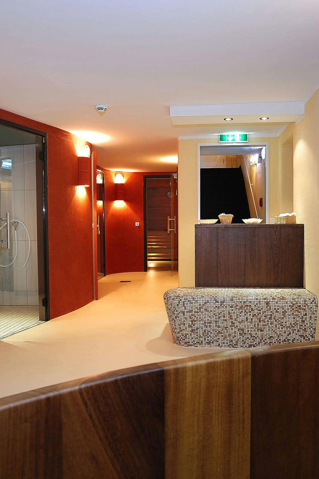 Hotel Aktiv Hotel Böld & Restaurant Uhrmacher photo 5