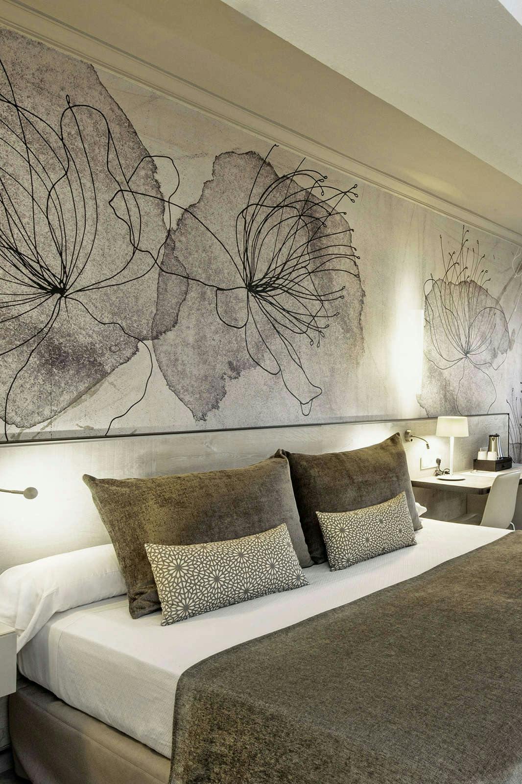 Hotel Sallés Hotel Pere IV photo 3