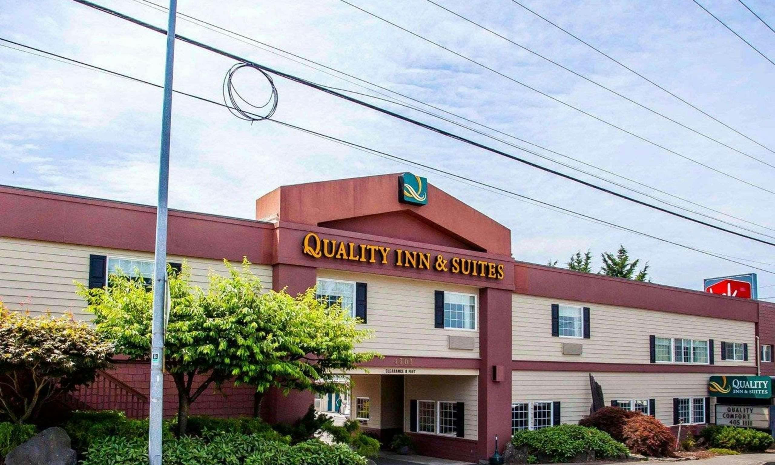Quality Inn & Suites Bremerton near Naval Shipyard