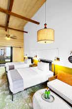 Hotel Cotton Court photo 2