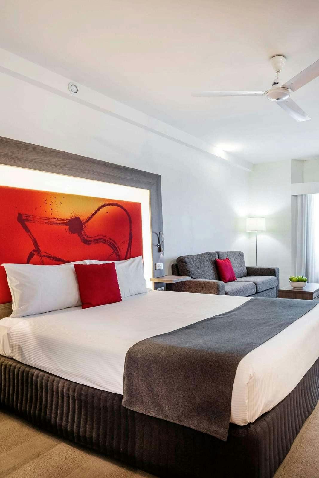 Hotel NOVOTEL DARWIN CBD photo 1