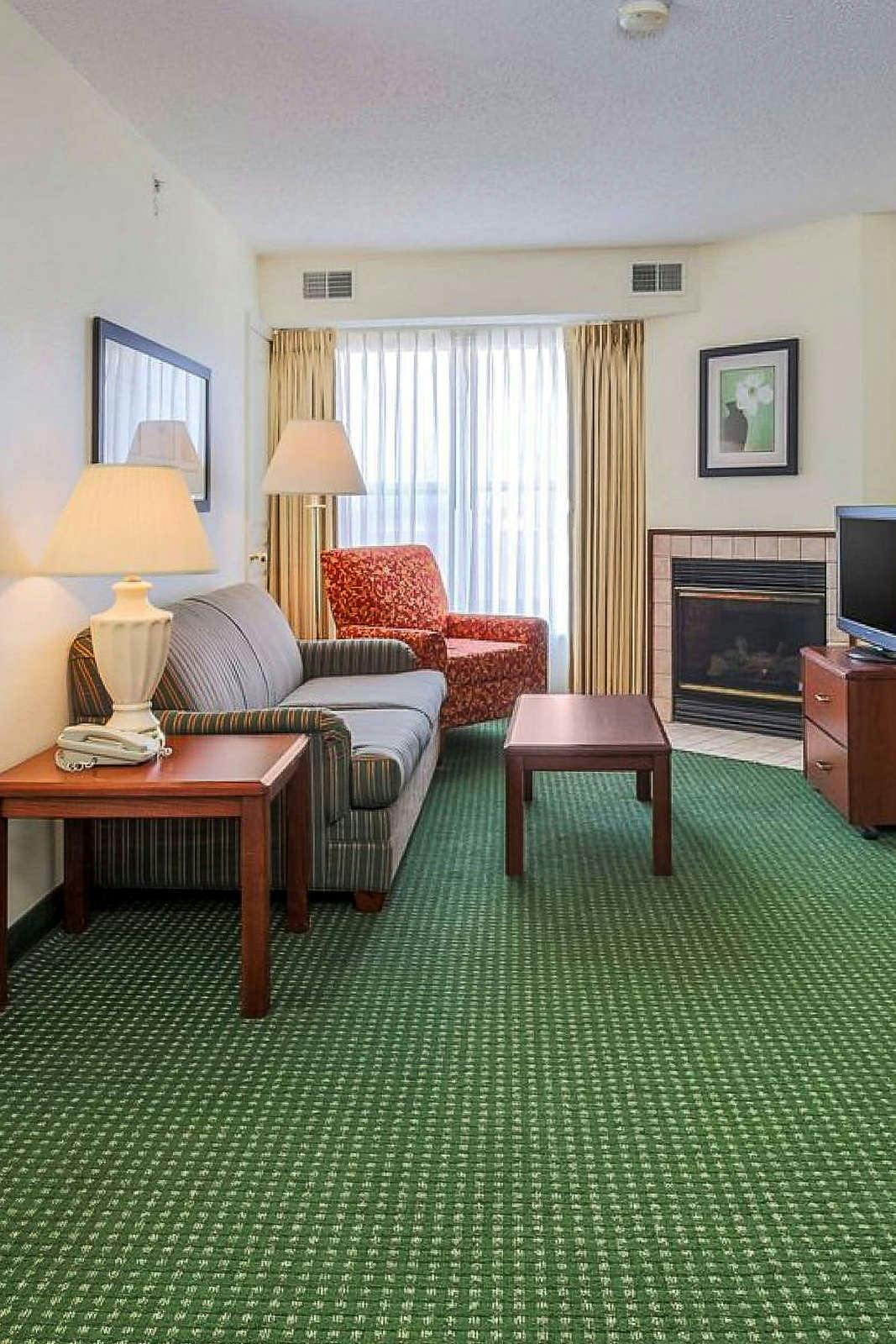 Hotel Residence Inn by Marriott Oklahoma City South photo 3