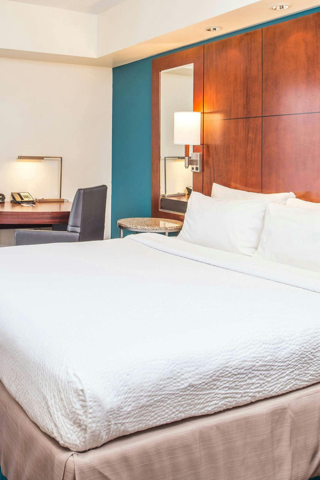 Hotel Residence Inn by Marriott Pittsburgh North Shore photo 1