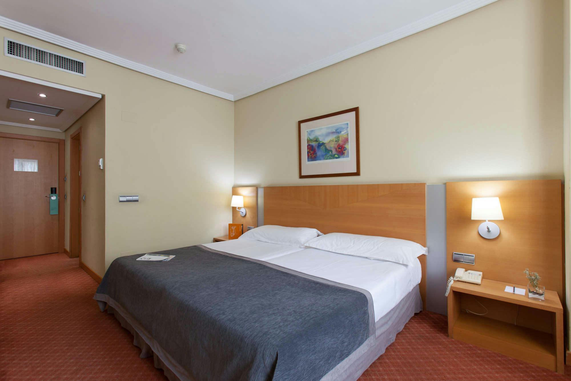 Hotel Hotel Silken Luis de León photo 3