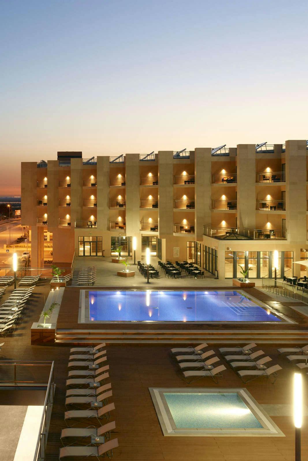 Real Marina Hotel & Spa